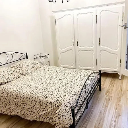 Apartment Le Saint Louis - Appt Wifi Centre