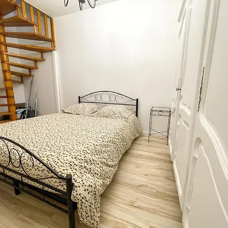Apartment Le Saint Louis - Appt Wifi Centre