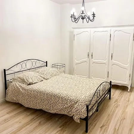 Apartment Le Saint Louis - Appt Wifi Centre